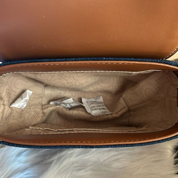 NWT True Religion Crossbody Bag Mini Flap Adjustable bag with Horseshoe Logo - Picture 9 of 13